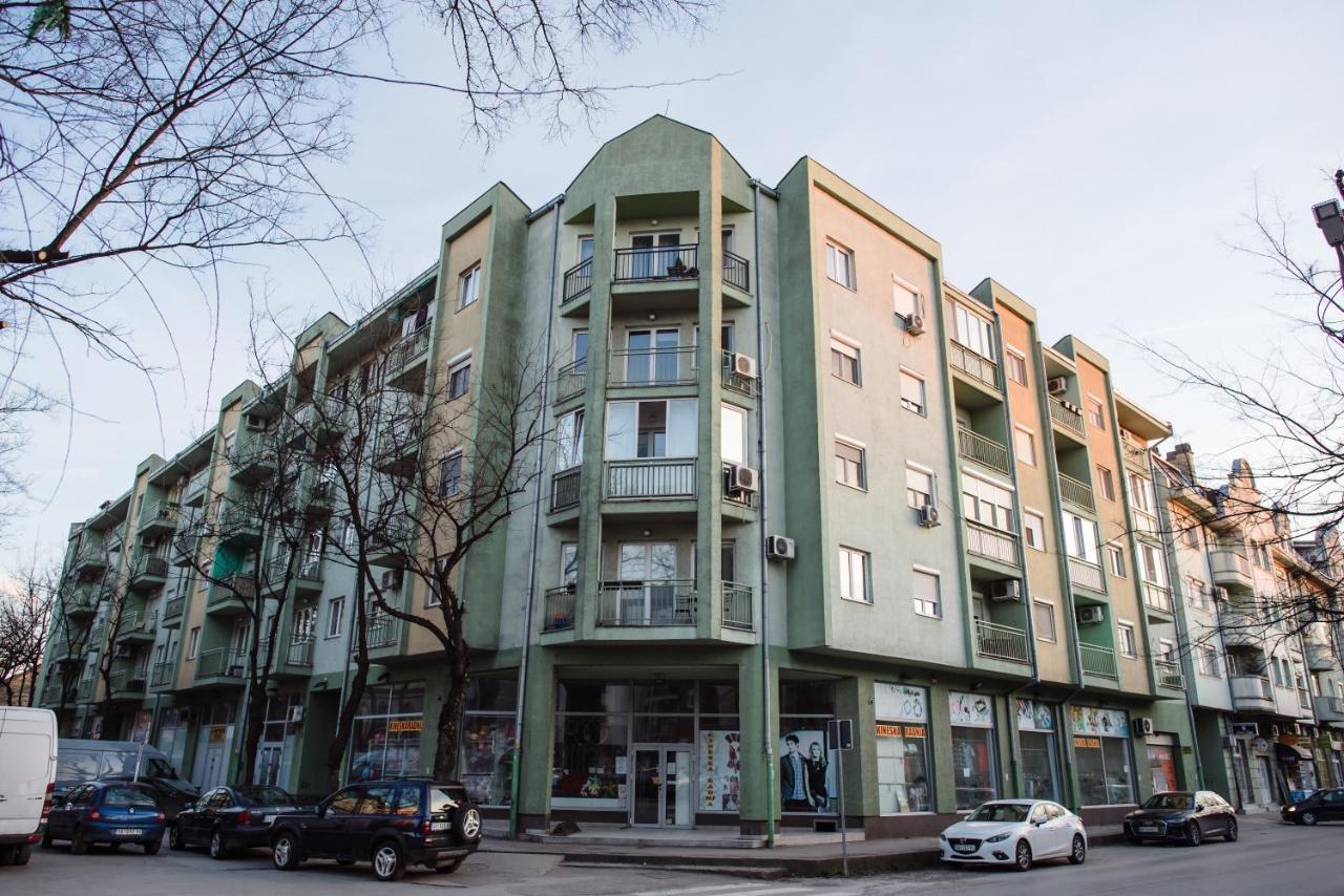 Dill 2 Apartmants Суботица Экстерьер фото