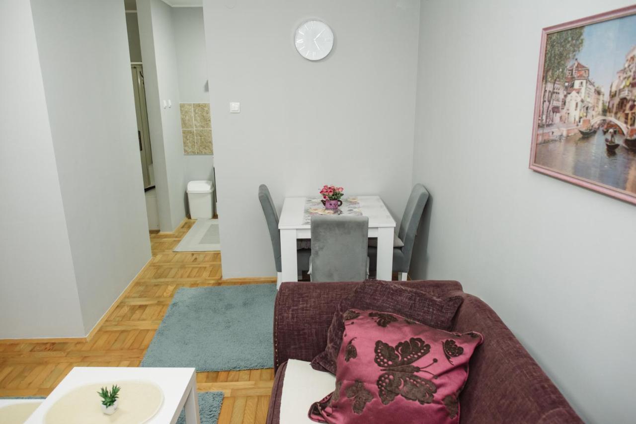 Dill 2 Apartmants Суботица Экстерьер фото